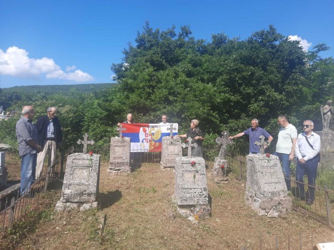 Билећа - руско гробље - одата почаст припадницима Донског кадетског корпуса - Фото: СРНА