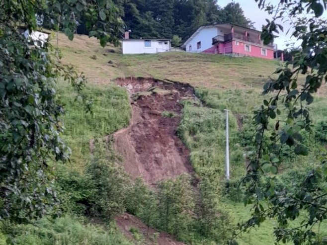 Klizište u Banjaluci (Foto: RTRS)