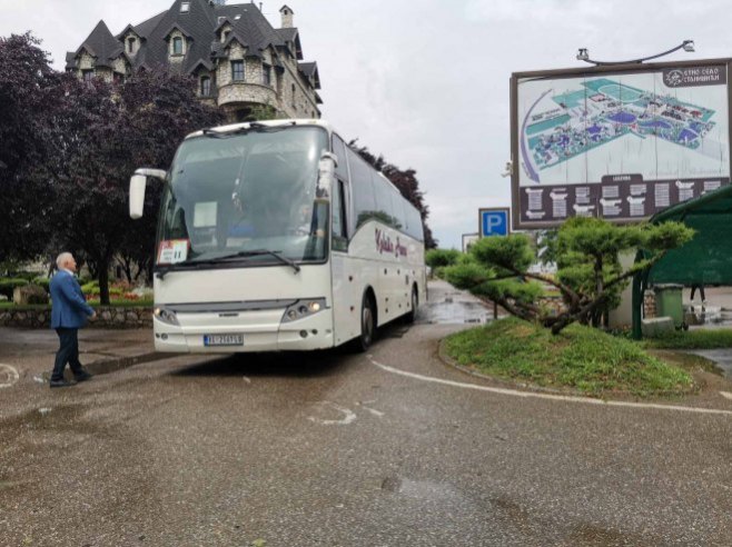 Дјеца са Космета стигла у Републику Српску 