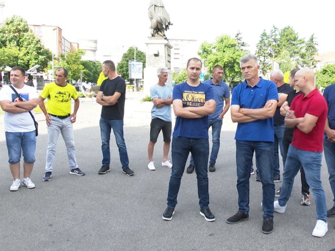 Протести фармера (фото: РТРС)
