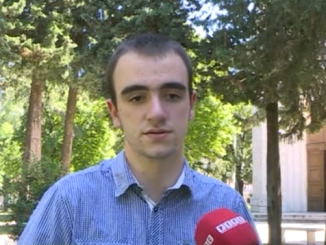 Вук Јанковић - математички олимпијац Вук Јанковић - математички олимпијац - Фото: РТРС