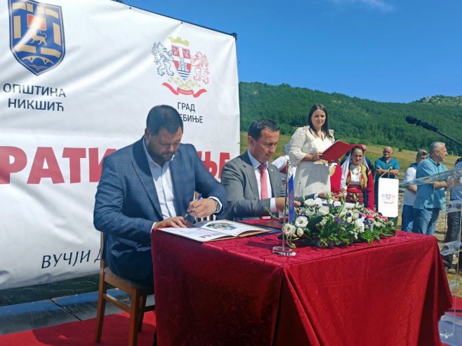 Bratimljenje Nikšića i Trebinja Bratimljenje Nikšića i Trebinja