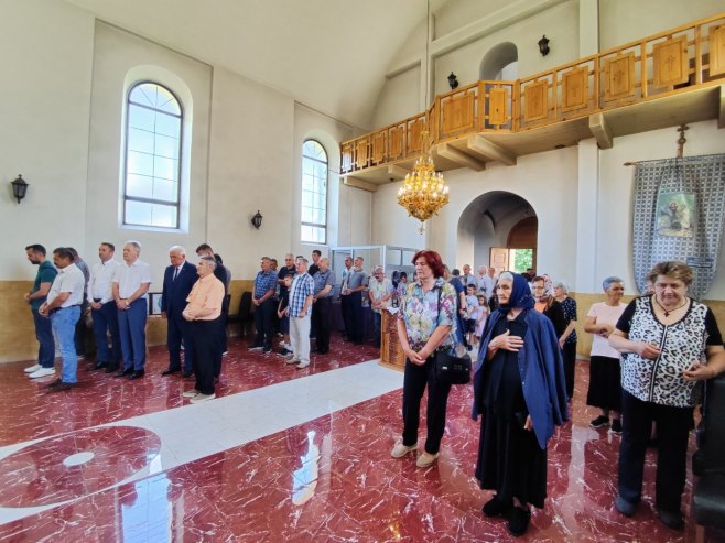 Литургија у Храму Светог Георгија у Трнову - Фото: СРНА