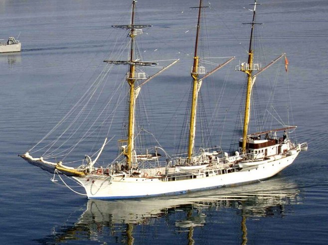 Загреб очекује да јој Подгорица врати брод Јадран