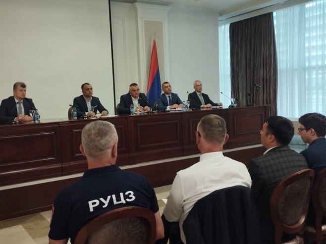 Састанак о сузбијању афричке куге Састанак о сузбијању афричке куге - Фото: РТРС