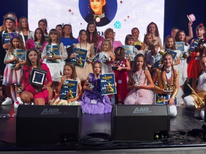 Фестивал "Распјеване пахуљице" - 