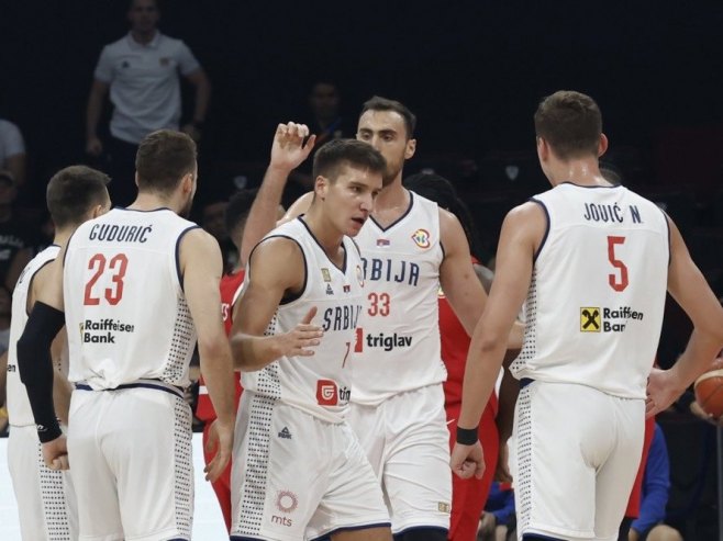 Србија - Канада (Фото: EPA-EFE/ROLEX DELA PENA) Србија - Канада (Фото: EPA-EFE/ROLEX DELA PENA) -