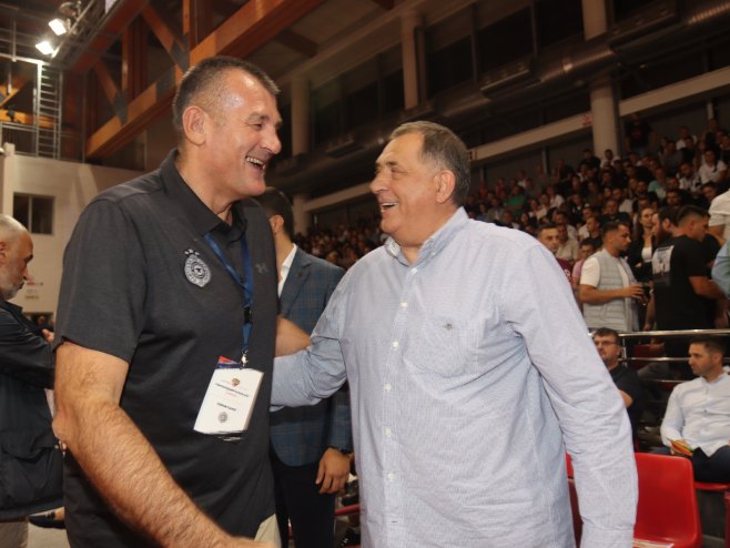 Zoran Savić i Milorad Dodik (Foto:ZIPAPHOTO/Borislav Zdrinja) 