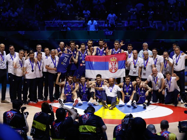 Репрезентација Србије (фото: EPA-EFE/ROLEX DELA PENA) Репрезентација Србије (фото: EPA-EFE/ROLEX DELA PENA) -