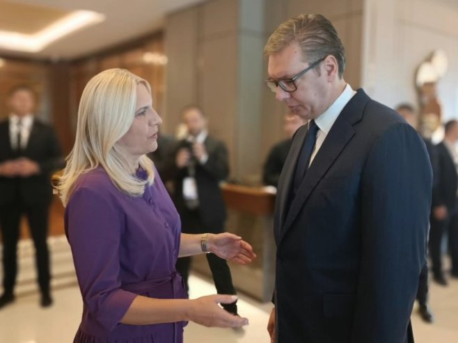 Уочи Самита у Скопљу Цвијановићева разговарала са Вучићем - 
