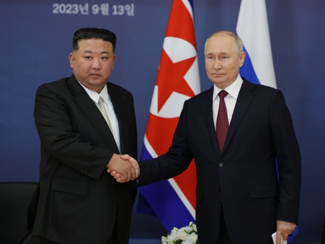 Ким Џонг Ун и Владимир Путин (фото: EPA-EFE/VLADIMIR SMIRNOV/SPUTNIK/KREMLIN POOL MANDATORY CREDIT) - 