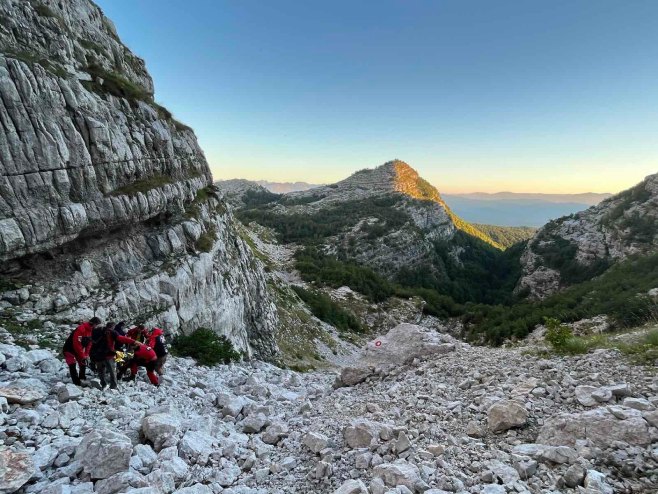 Спасиоци на планини Вележ Спасиоци на планини Вележ - Фото: Уступљена фотографија