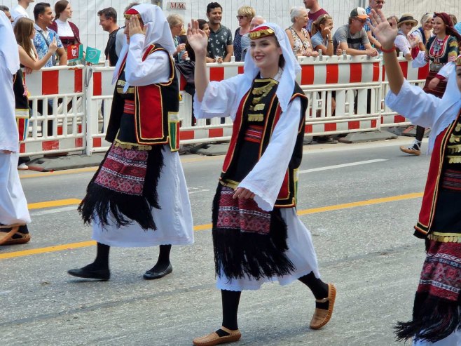 Чланови КУД "Соко" из Минхена Чланови КУД "Соко" из Минхена - Фото: СРНА