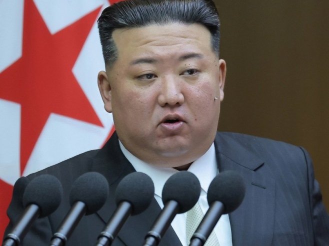 Ким Џонг Ун (фото:EPA-EFE/KCNA EDITORIAL USE ONLY) Ким Џонг Ун (фото:EPA-EFE/KCNA EDITORIAL USE ONLY) -