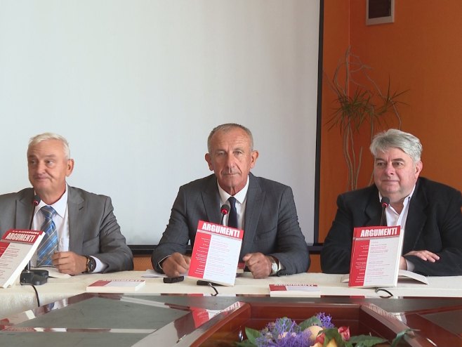 Промоција часописа Аргументи Промоција часописа Аргументи - Фото: РТРС