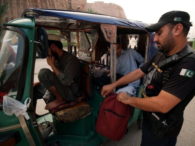 Полиција Пакистана (фото: PA-EFE/BILAWAL ARBAB - илустрација) - 