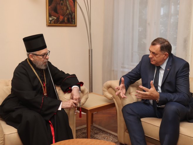 Додик се састао са владиком Лукијаном Додик се састао са владиком Лукијаном - Фото: predsjednikrs.rs/Borislav Zdrinja