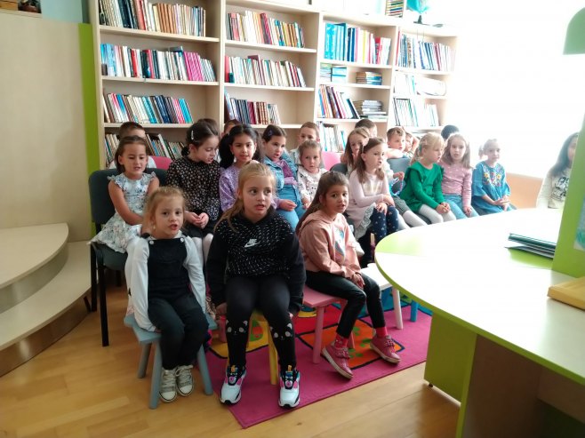 Источно Сарајево - Матична библиотека Источно Сарајево - Матична библиотека - Фото: СРНА