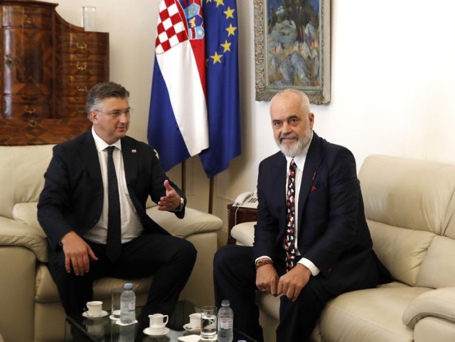 Премијери Хрватске и Албаније траже мјере ЕУ против Србије