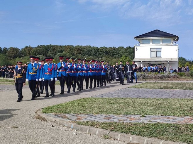 Sahrana policajca Nenada Markovića (Foto: RTRS)