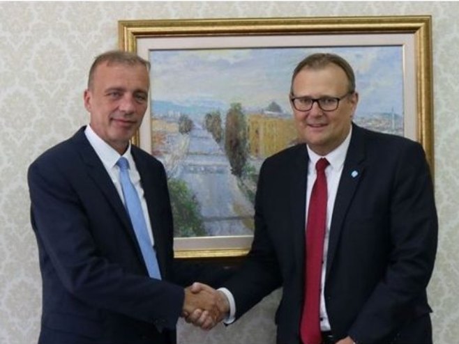 Милиновић и Пондер (Фото: rak.ba) - 