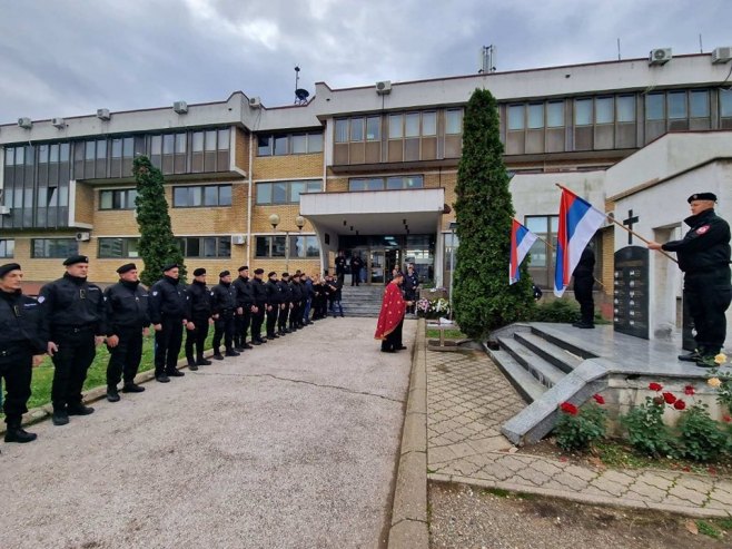 Помен у Бијељини (Фото: instagram.com/mup.srpske) - 