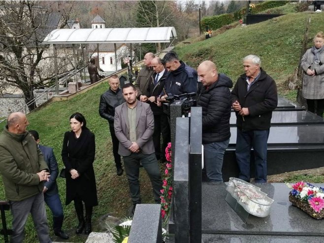 Православно гробље код манастира Моштаница, Козарска Дубица Православно гробље код манастира Моштаница, Козарска Дубица - Фото: СРНА