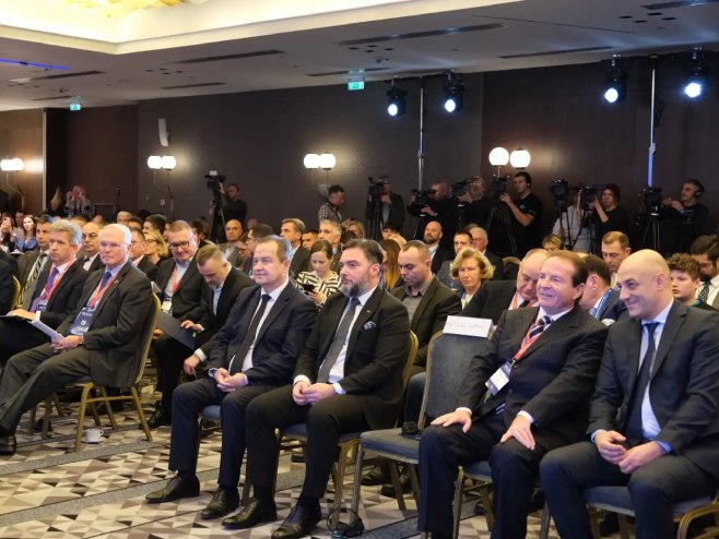 Економски форум у Београду Економски форум у Београду - Фото: РТРС