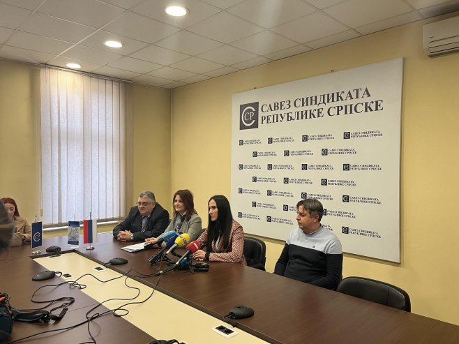 Синдикат образовања, науке и културе Синдикат образовања, науке и културе - Фото: РТРС