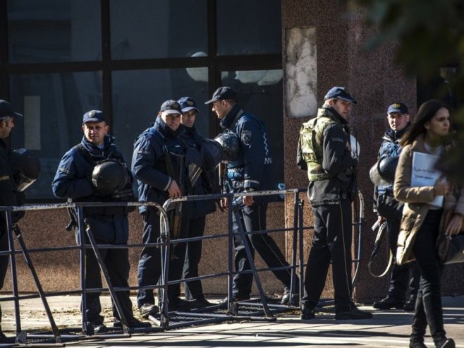 Полиција Македоније (Фото: EPA-EFE/GEORGI LICOVSKI/илустрација) Полиција Македоније (Фото: EPA-EFE/GEORGI LICOVSKI/илустрација) -