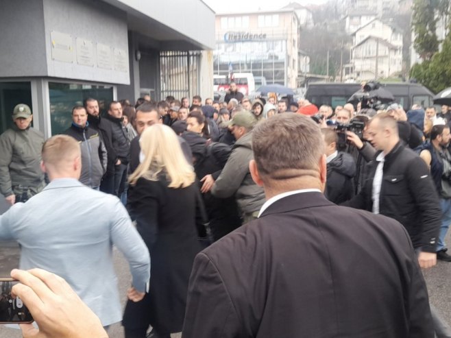 Цвијановић и Вишковић стигли пред Суд БиХ Цвијановић и Вишковић стигли пред Суд БиХ - Фото: РТРС