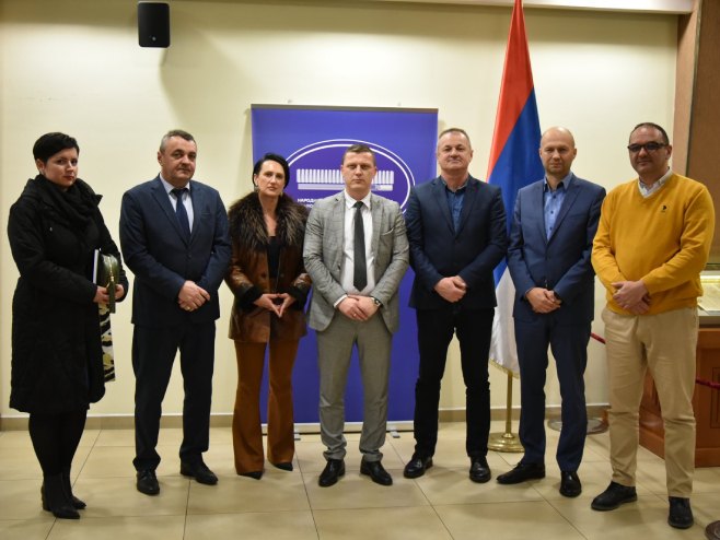 Чланови Независног одбора Чланови Независног одбора - Фото: Уступљена фотографија
