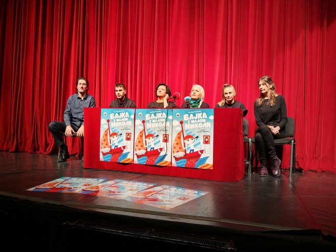 У петак у Бањалуци премијера представе "Бајка о малом Николи" (ВИДЕО)