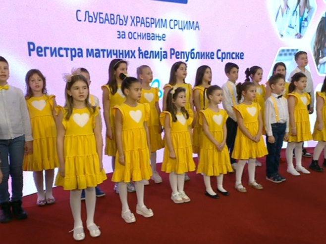 Дјечији хор Врапчићи Дјечији хор Врапчићи - Фото: РТРС