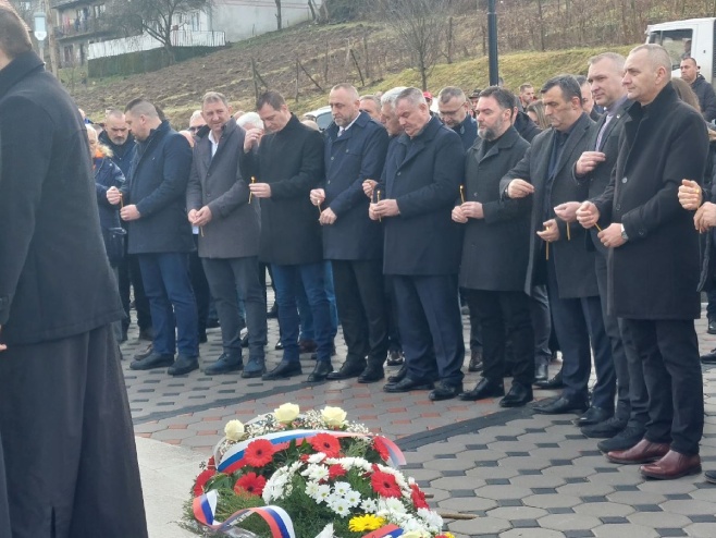 Kravica, parastos za 158 Srba (Foto: RTRS)