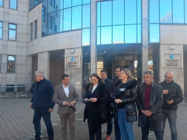 Конференција за новинаре СДС-а ПДП-а и Листе за правду и ред Конференција за новинаре СДС-а ПДП-а и Листе за правду и ред -