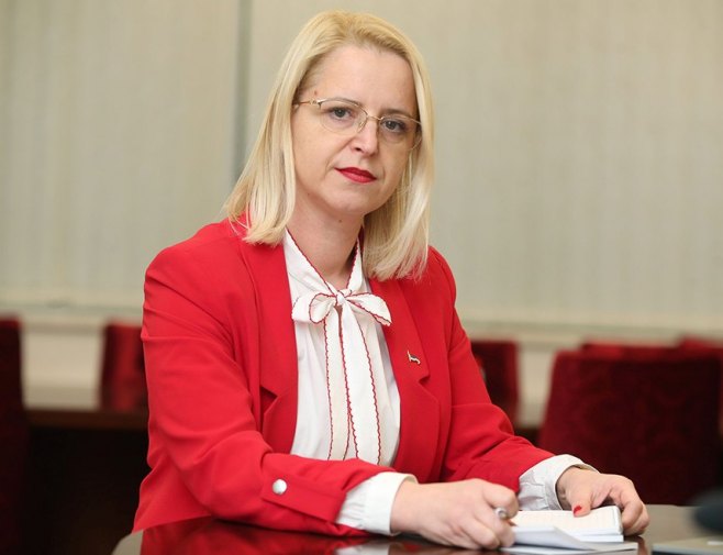 Сњежана Новаковић Бурсаћ Сњежана Новаковић Бурсаћ - Фото: СРНА