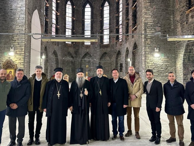 Патријарх обишао храм Светог Саве на Mенхетну (Фото: СПЦ) - 