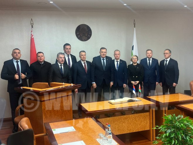 Састанак са замјеником министра привреде Александром Огородниковом Састанак са замјеником министра привреде Александром Огородниковом - Фото: РТРС