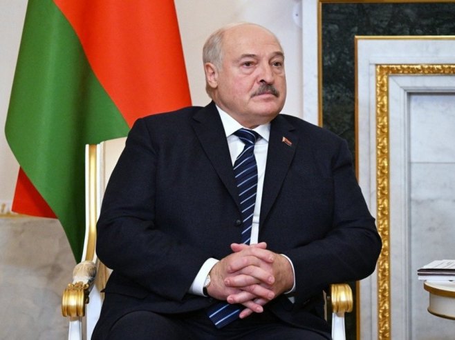 Александар Лукашенко (фото: EPA/PAVEL BEDNYAKOV / SPUTNIK / KREMLIN POOL) Александар Лукашенко (фото: EPA/PAVEL BEDNYAKOV / SPUTNIK / KREMLIN POOL) -