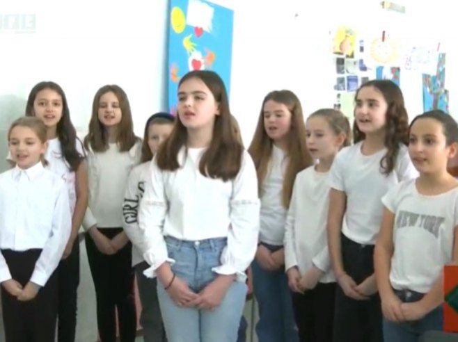 Дјеца Основне школе Доња Превија, Рибник Дјеца Основне школе Доња Превија, Рибник - Фото: РТРС