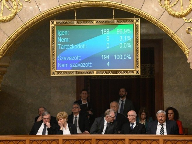 Мађарски парламент о ступњу Шведске у НАТО (Фото: EPA-EFE/SZILARD KOSZTICSAK HUNGARY OUT) Мађарски парламент о ступњу Шведске у НАТО (Фото: EPA-EFE/SZILARD KOSZTICSAK HUNGARY OUT) -