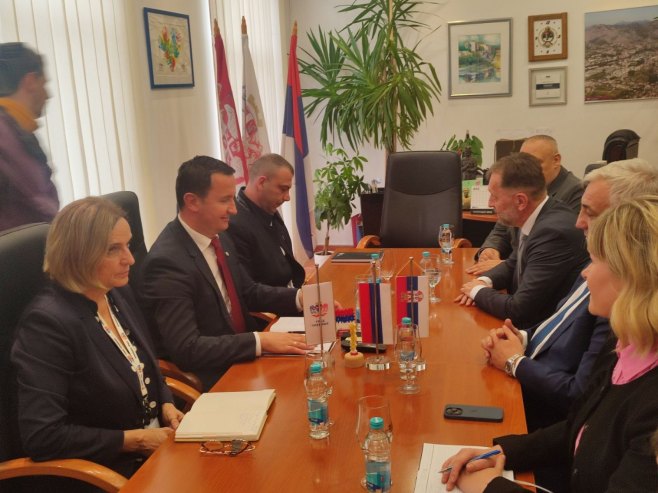 Посјета амбасадора Србије у БиХ Требињу Посјета амбасадора Србије у БиХ Требињу - Фото: РТРС
