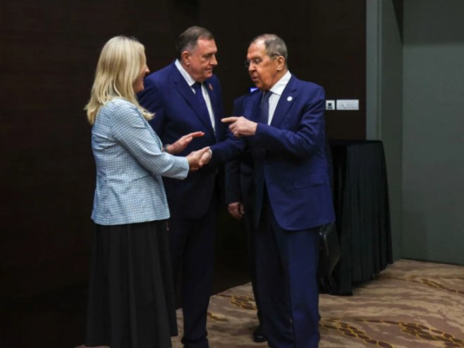Цвијановић, Додик и Лавров (Foto:instagram.com) Цвијановић, Додик и Лавров (Foto:instagram.com) -