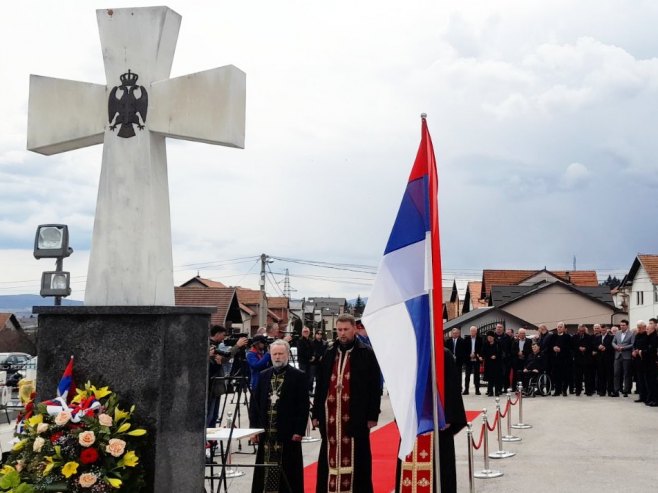 Парастос на Новом Зејтинлику Парастос на Новом Зејтинлику - Фото: РТРС