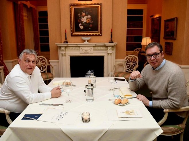 Александар Вучић и Виктор Орбан (фото: instagram.com/buducnostsrbijeav) - 