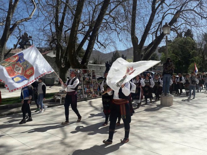 Peta smotra veteranskih ansambala u Trebinju (Foto: RTRS)