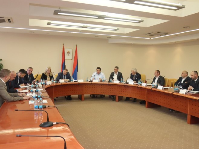Састанак странака владајуће коалиције Састанак странака владајуће коалиције - Фото: РТРС