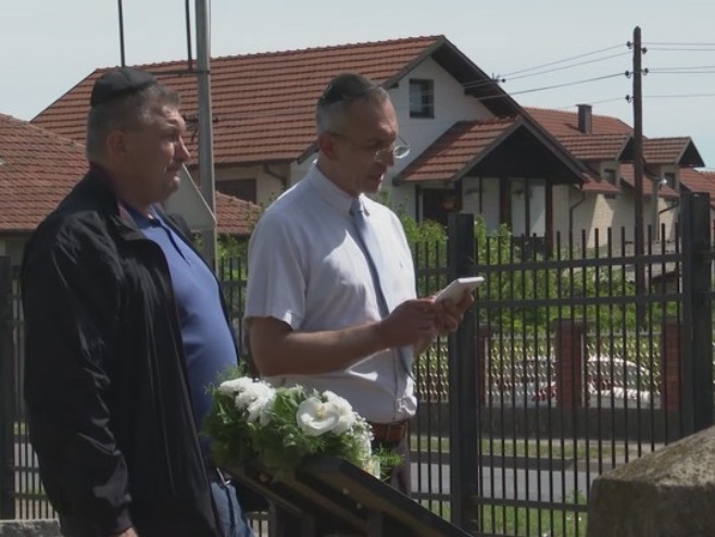Помен Јеврејима у Бијељини Помен Јеврејима у Бијељини - Фото: РТРС