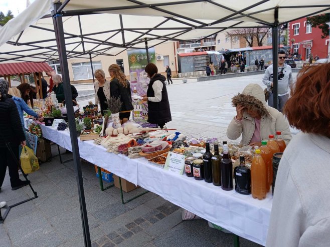 Gacko - Sajam ženskog preduzetništva (Foto: RTRS)